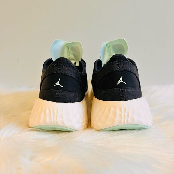 NWOT Nike Jordan Delta 3 Low Teal & Gray Sneakers Shoes! 🔥 - Picture 6 of 9